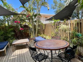 La Marine des Aigrettes Beach Cottage - 1
