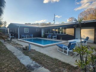 Satchell's Lakehouse - 9