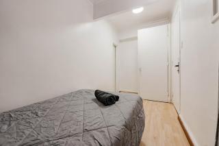 Habitación con baño a pasos del Metro Escuela Militar - 1