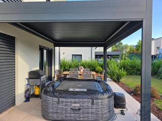 Private House with Jacuzzi and Sauna - 6