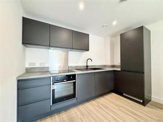 Bastion Point Apartments by L3 Apartments - 5