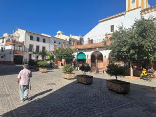 Patio de Los Barberos - 2