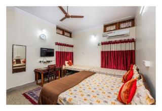 Jaiswal Homestay Entire 3BHK - 7