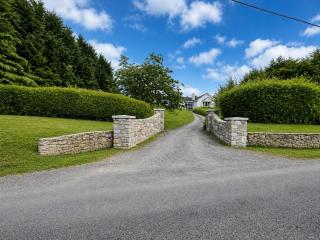 Cosy Rural Hideaway Explore Wicklow & Dublin 1Bedroom - 0
