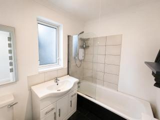 Cosy Rural Hideaway Explore Wicklow & Dublin 1Bedroom - 1
