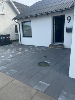 Hyggelig lejlighed med jacuzzi og moderne opholdsområde - 5