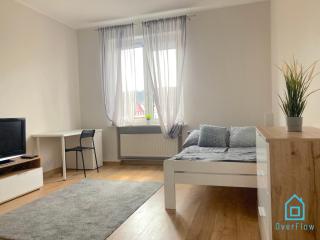 Avenue 77 Apartment - 15 Minutes to Seaside - 0