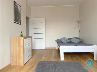 Avenue 77 Apartment - 15 Minutes to Seaside - 9