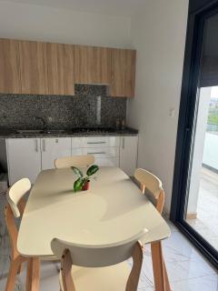 Bel Appartement T4 Spacieux et Lumineux - 8