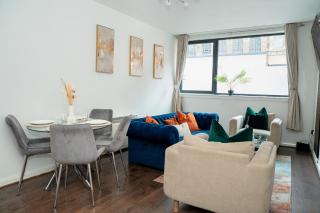 Stylish 2BR Jewellery Quarter Apart - Free Parking - 9