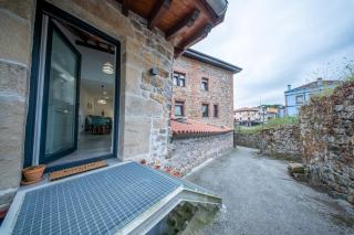 Spacious renovated house in Cabezón de la Sal - 1