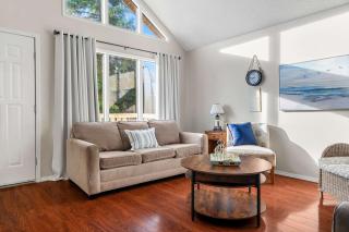 Tahimik Shores By Lake BBQ Firepit Sleeps 10 - 5