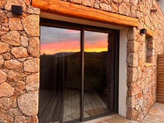 PORTO VECCHIO Santa Giulia Grand studio bergerie vue exceptionnelle mer et montagne - 8