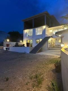 Irma Haus - 0