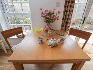 Cosy Cottage - 6