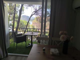 Flat with views of and a chill-out terrace - 8