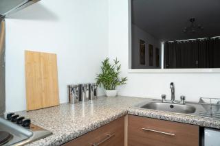 Stylish 2BR Jewellery Quarter Apart - Free Parking - 4