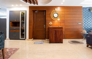 Blossom by RedOlive 3BHK Golf Course Ext - 1