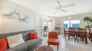 1L Lido Key Steps to Beach Walk to St Armands - 4