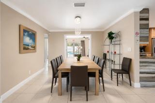 Great Location 5BR Heated Pool near Hollywood Beach - 3