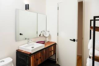 Architectural Retreat in Downtown / Juaréz - 2
