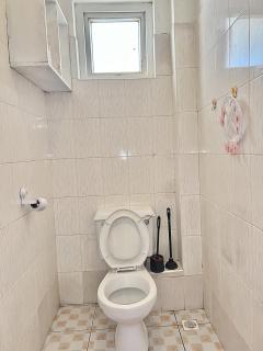 Stylish one bedroom with two beds - 3
