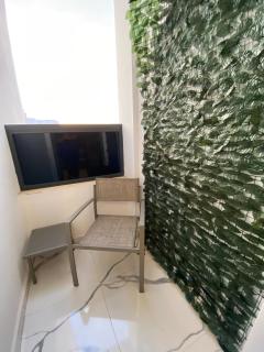 Maarif Central Cocoon 2 BR WiFi AC Free Parking - 7