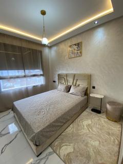 Maarif Central Cocoon 2 BR WiFi AC Free Parking - 2