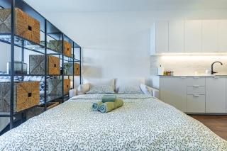 Calm & Stylish Apartment - Garage & Balcony - 4