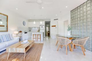 Mirra Chana Beachfront Apartments Mooloolaba - 4