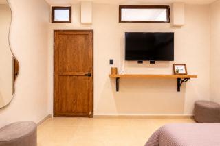 Mediterranean Two Bedroom Apartment in Bocagrande - 2