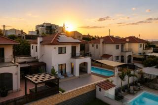 Kourion Family Villa with Pool and Panoramic Sunset View - 0