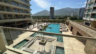 Moderno Apartamento Con Balcón Y Vista a la Piscina - 7