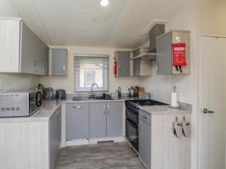 The Cotswold Holiday Lodge - 2
