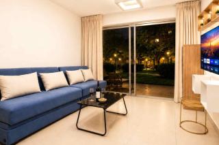 Barak Royal Suites 52 garden - חמש דקות מהים ומהטיילת - 1