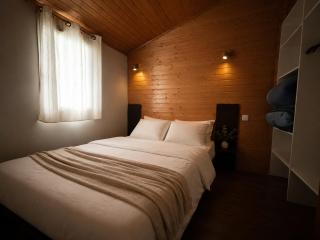 Chalet 6 pers aux Hameaux de Miel Piscine et Lac - 4
