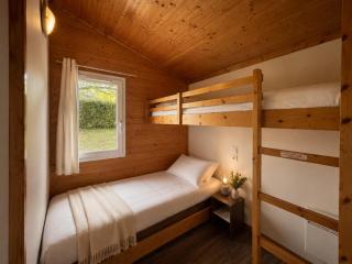 Chalet 6 pers aux Hameaux de Miel Piscine et Lac - 3