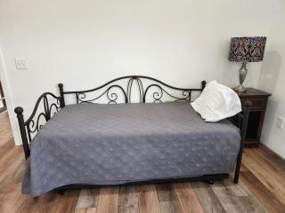 LG's Over White River - 4 Bedroom 3 Bath Spacious House - 9