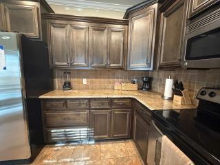 3BR Retreat I-75 Nearby Drive to Wild Adventures - 6