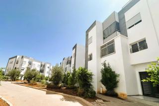 Prestige Holiday Homes - Comfort Appartement, proximity to Akdital & Aéroport - 2