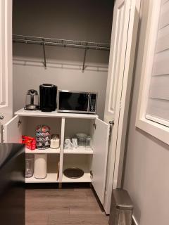 Cozy private Bedroom with a full bathroom and kitchenette - 4