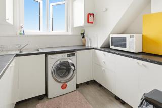 Sky View En-Suite - 1