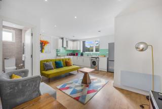 Garland Stylish Apartment 1 in Greater London - 0