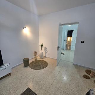Dar Yomna - 7