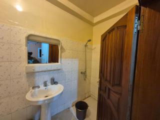 M2A1 Appartement Naby a 100m de la plage de yoff - 8