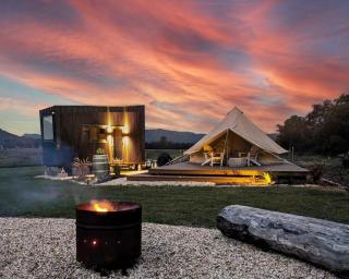 Glamping Vineyard Getaway with Luxury Amenities - 0