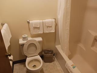 Chapel Hill Motel - 8