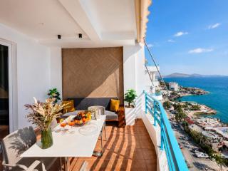 Aquamarine Apartments - 1