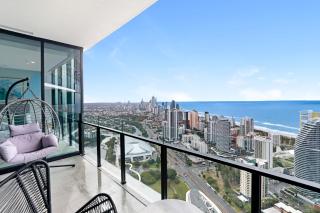 Penthouse-Level 2BR 2BA - Ocean & City Views - 8