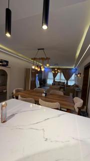 gleem luxury apartment - 8